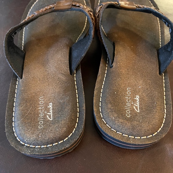 Clarks Leather Flip Flops - Picture 4 of 6